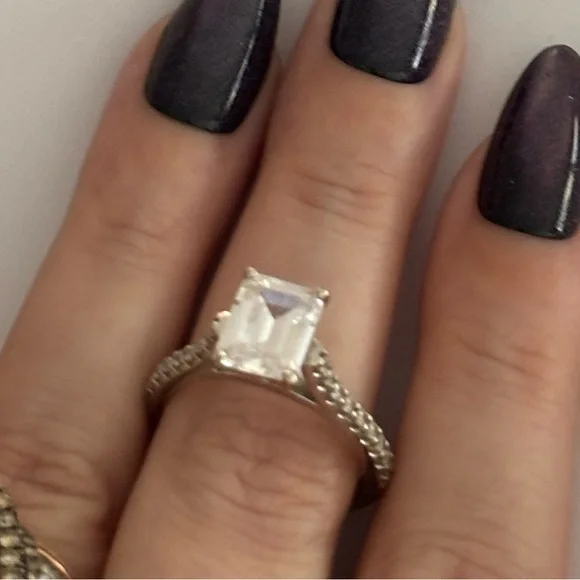 14kWG Agape Diamonds Cubic Engagement Ring Sz7.5 Sizable - Picture 6 of 7